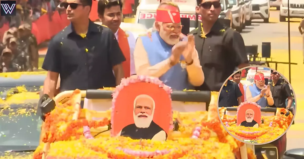 PM Modi's road show with Dhol Nagade