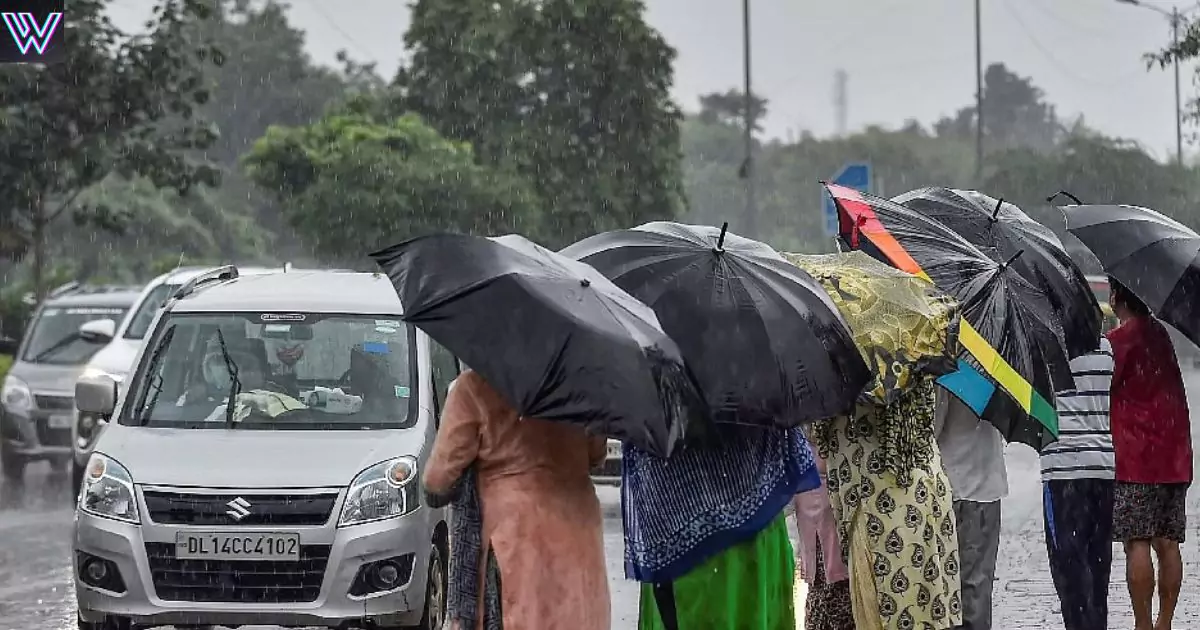 Relief from heat for two days in Delhi, August yearns for rain