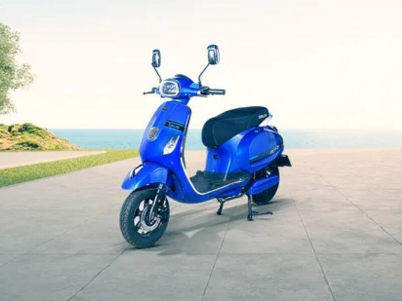 Brought home Zelio Eeva's amazing electric scooter for just Rs 51 thousand, the leader of all in the range.