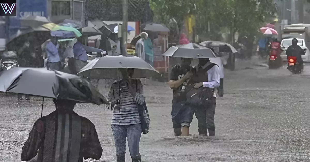 There is little hope of respite from the heat and humidity in Delhi for the next 5 days