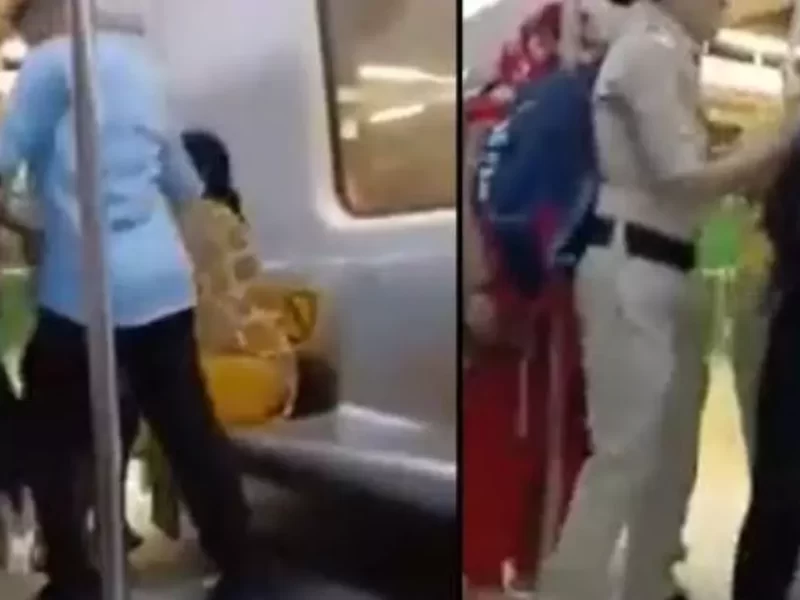 Two women clash again in Delhi Metro, there was a lot of kicking, punching and slapping for the seat.