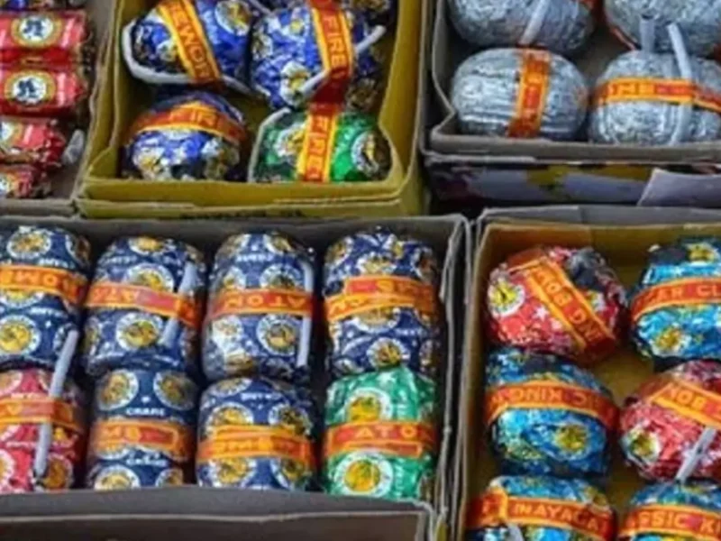 Total ban on firecrackers in Delhi, will there be online delivery?