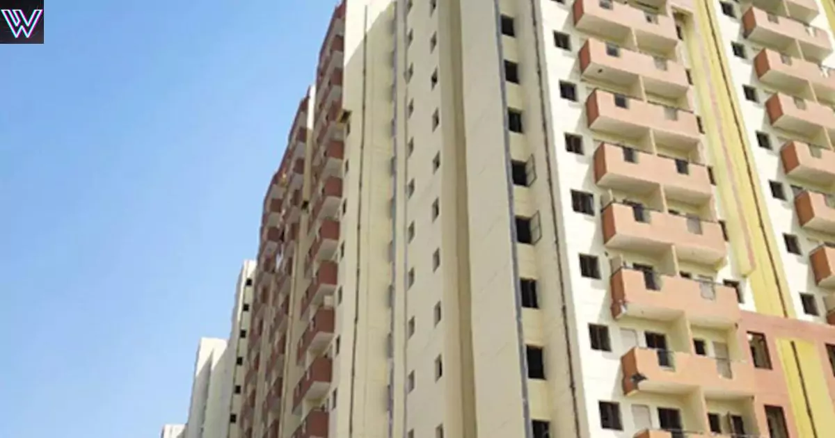 30000 flats built for the poor lying vacant in Delhi