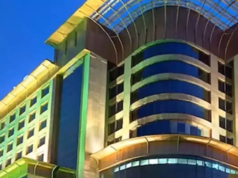 Threat to the owner of Ghaziabad's Radisson Hotel