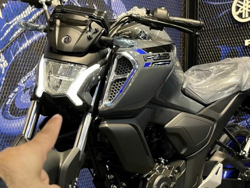 Yamaha's powerful bike launched with mileage of 60 kmpl