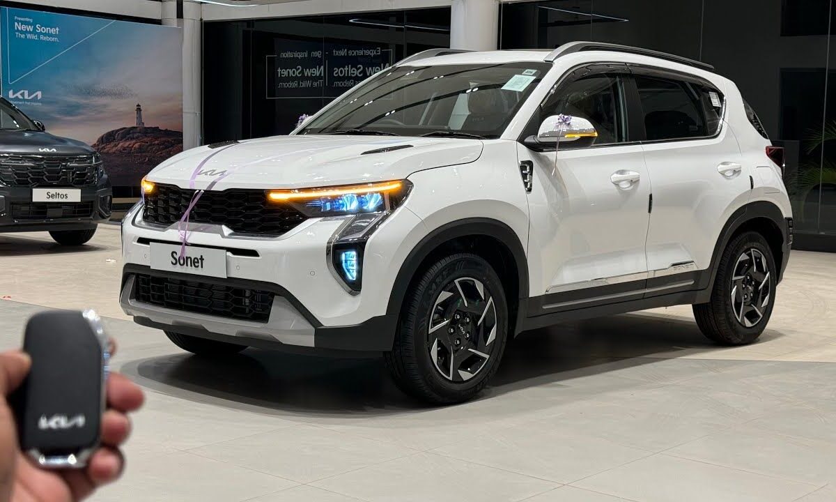 Kia Sonet launched with powerful features