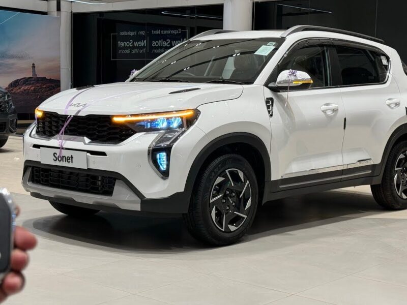 Kia Sonet launched with powerful features