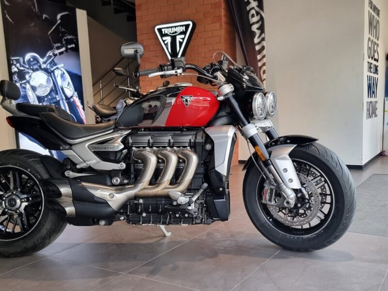 Triumph Rocket 3