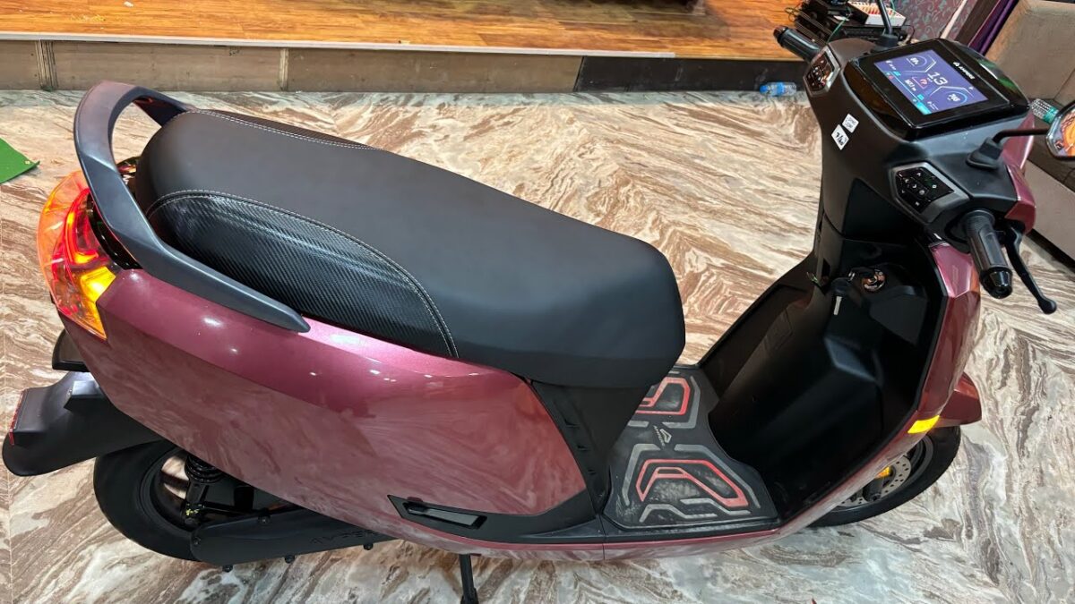 Seeka Vatsal250 Electric Scooter